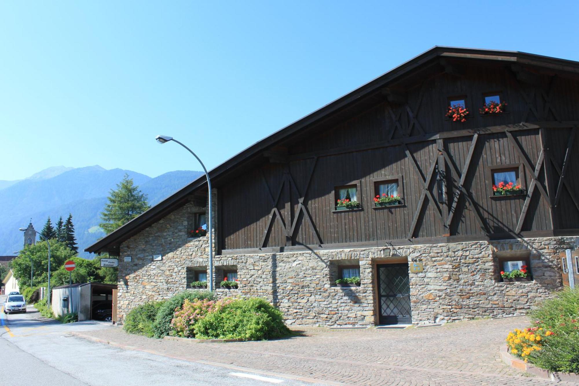Residence Die Faerbe Випитено Экстерьер фото